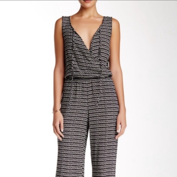 Max Studio Pants - Max Studio Blue & White Print Sleeveless Jumpsuit.